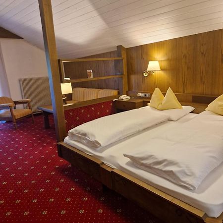סופראבולצנו Hotel Am Wolfgrubenersee מראה חיצוני תמונה